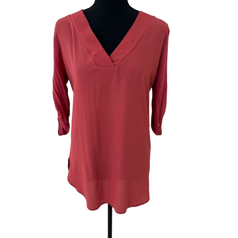 Soho New York & Company Women Coral V-Neck 3/4" Sleeves Blouse Size S